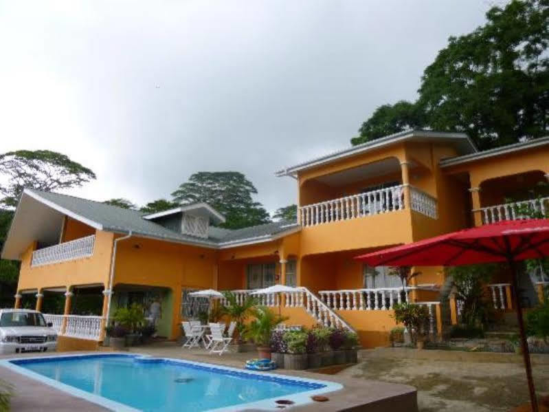 Albizia Lodge Green Estate Pointe Au Sel Dış mekan fotoğraf